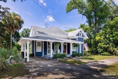 615 E La Rua St, House other with 4 bedrooms, 2 bathrooms and 1 parking in Pensacola FL | Image 2