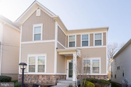 610 Kent Ct, CHESTER SPRINGS, PA, 19425-2922 | Card Image