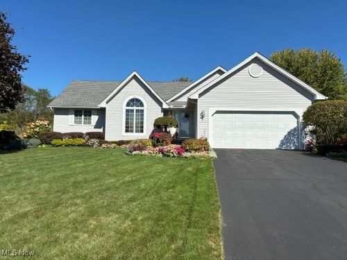6581 Country Ridge Ave, Austintown, OH, 44515-5556 | Card Image