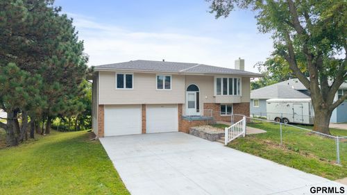 5235 N 96th St, Omaha, NE, 68134-2607 | Card Image