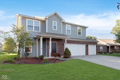 15249 Proud Truth Drive, House other with 4 bedrooms, 2 bathrooms and null parking in Noblesville IN | Image 2