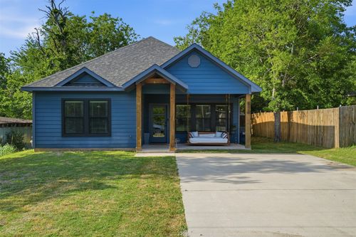 512 W Locust St, Whitewright, TX, 75491-2061 | Card Image