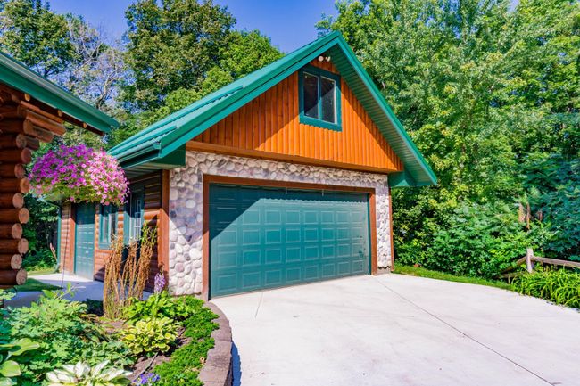 8695 Old Highway 169 Blvd, House other with 3 bedrooms, 3 bathrooms and null parking in Jordan MN | Image 90