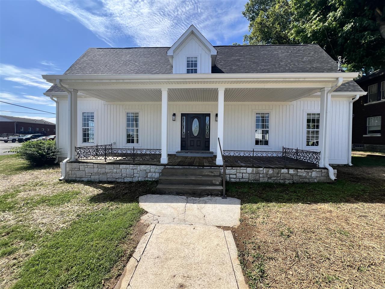 Cedar St, Franklin, KY 42134