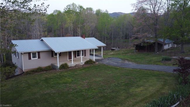 205 Martha Lowe Rd, House other with 3 bedrooms, 1 bathrooms and null parking in Lowgap NC | Image 4