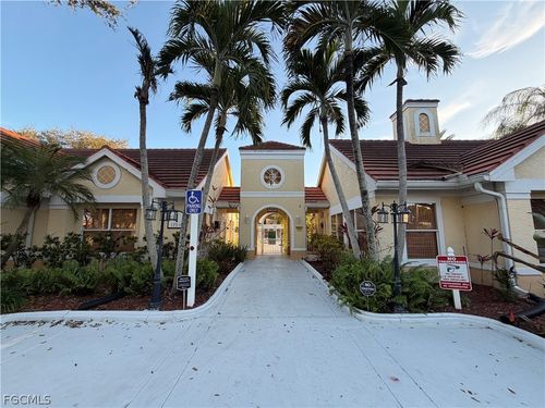 804-12561 Equestrian Cir, FORT MYERS, FL, 33907-7556 | Card Image