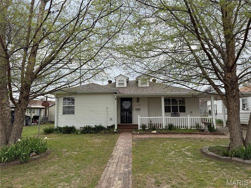 1701 Edwards Avenue, Caruthersville, MO, 63830 | Card Image