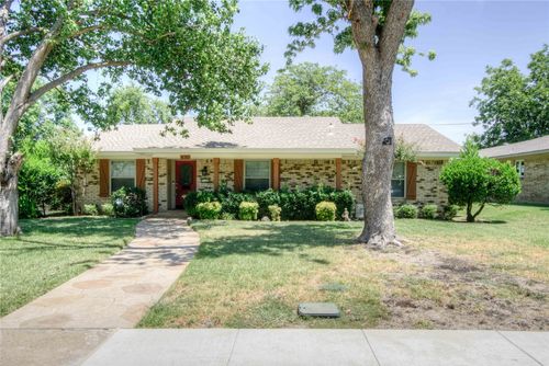 530 Lawnmeadow Dr, Richardson, TX, 75080-2319 | Card Image