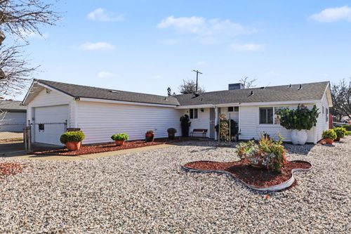 10500 Spaulding Way, Rancho Cordova, CA, 95670-5523 | Card Image