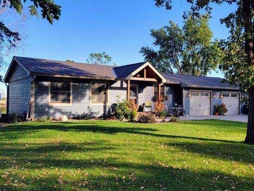 200 Shady Ave N, Vermillion, MN, 55085-4901 | Card Image