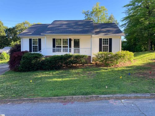 110 Poplar Creek Drive, Spartanburg, SC, 29303 | Card Image