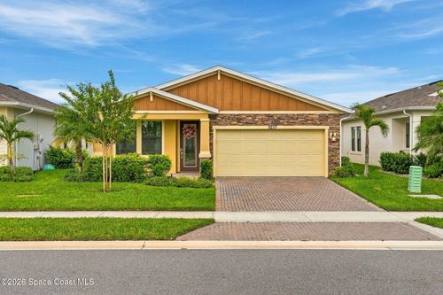 9233 Alister Dr, Melbourne, FL, 32940-8682 | Card Image