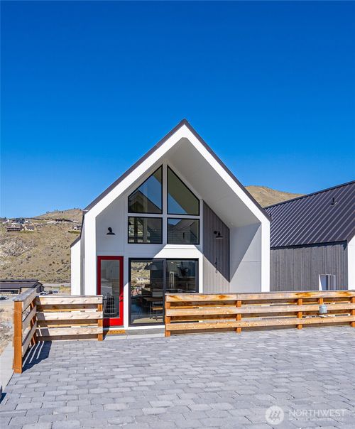 1418 Cottage Ln, Chelan, WA, 98816-6000 | Card Image