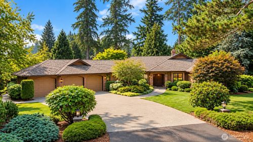 22007 Ne 140th Way, Woodinville, WA, 98077-7337 | Card Image