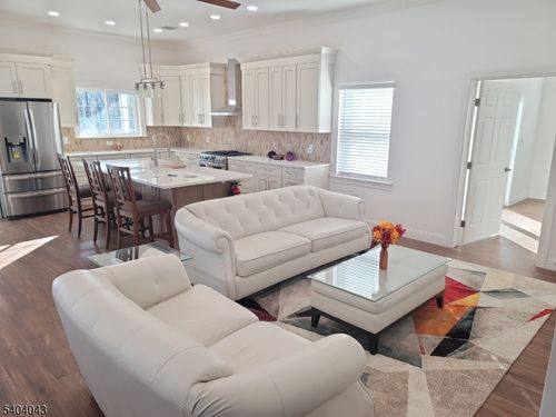 462 State Route 79, Morganville, NJ, 07751-9783 | Card Image