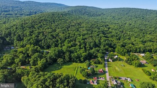 21410 Swope Rd, BOONSBORO, MD, 21713-1647 | Card Image