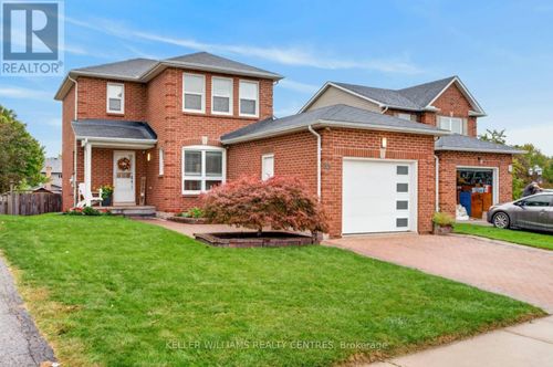 83 Natanya Blvd, Keswick, ON, L4P3P7 | Card Image