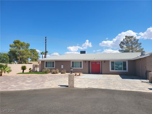 7180 Polaris Ave, Las Vegas, NV, 89118-5252 | Card Image