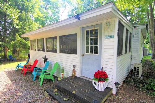 23-71 Miller Rd, Hopewell Junction, NY, 12533-7137 | Card Image