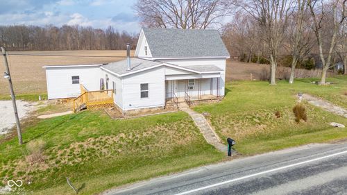 5694 E State Road 36, Mooreland, IN, 47360-9722 | Card Image