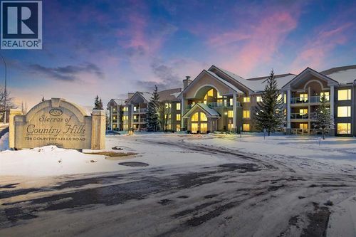 728 Country Hills Rd Nw, Calgary, AB, T3K5K8 | Card Image