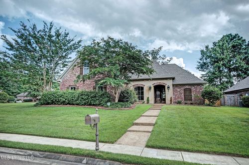 318 Turtle Holw, Brandon, MS, 39047-5058 | Card Image