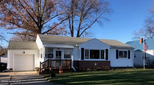 211 Elm Ave, Tiffin, OH, 44883-1723 | Card Image