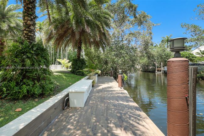 7233 Los Pinos Blvd, House other with 5 bedrooms, 6 bathrooms and null parking in Coral Gables FL | Image 47