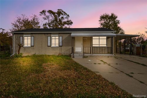 3829 Walnut St, Inkster, MI, 48141-2954 | Card Image