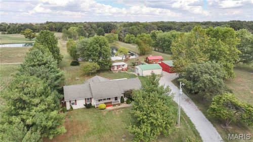 13180 Meadow Ln, Bunker Hill, IL, 62014-2941 | Card Image