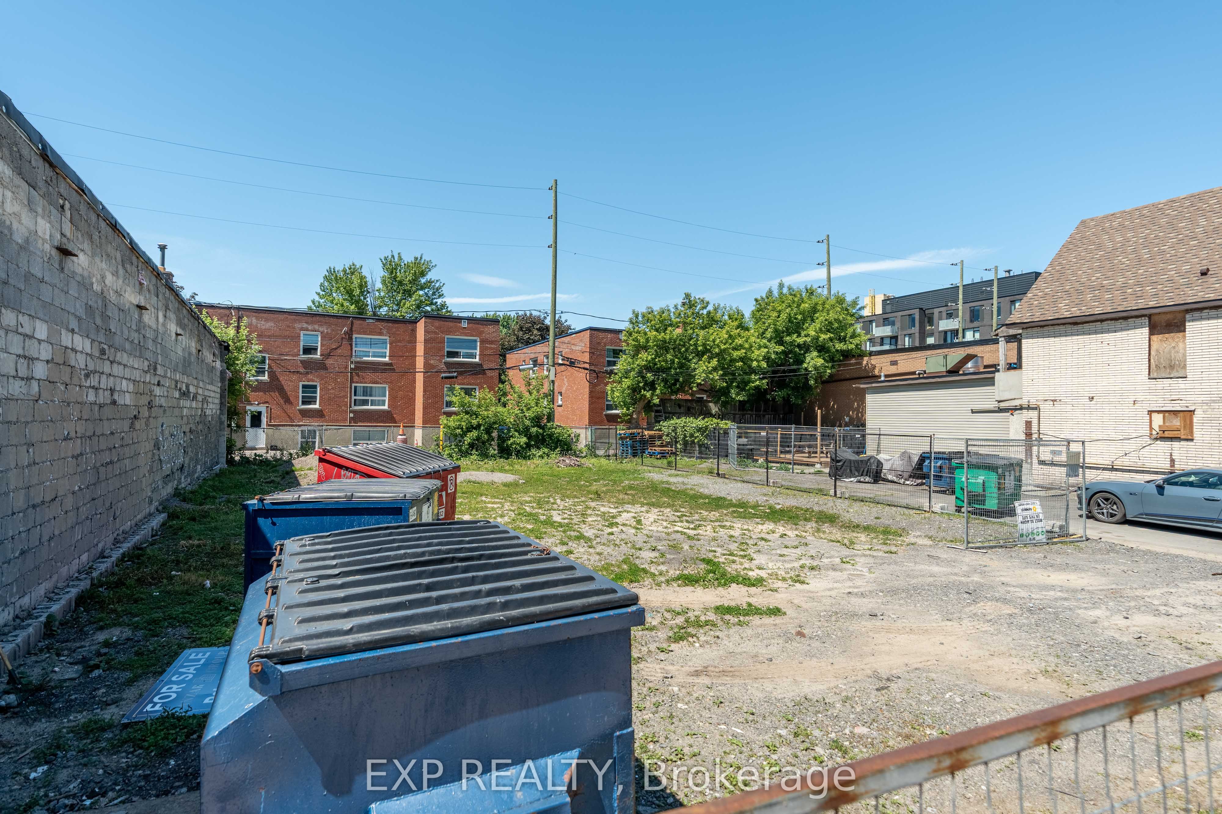 Commercial Sale in Vanier and Kingsview Park 5