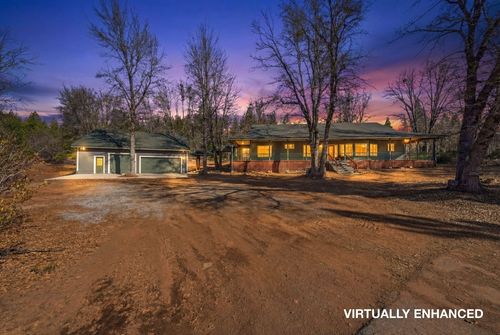 729 Dogwood Ln, McCloud, CA, 96057-8157 | Card Image