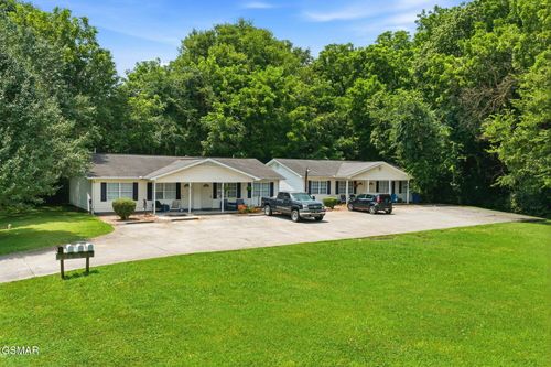2312 Boyds Creek Hwy, Sevierville, TN, 37876-0236 | Card Image