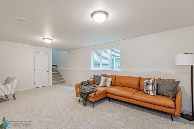 Lower Level | Image 21