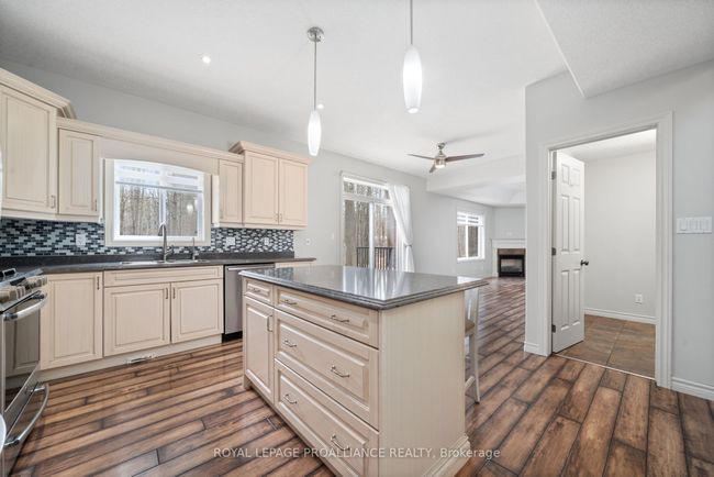 2 Oak Ridge Dr, House other with 4 bedrooms, 4 bathrooms and 8 parking in Stirling ON | Image 16