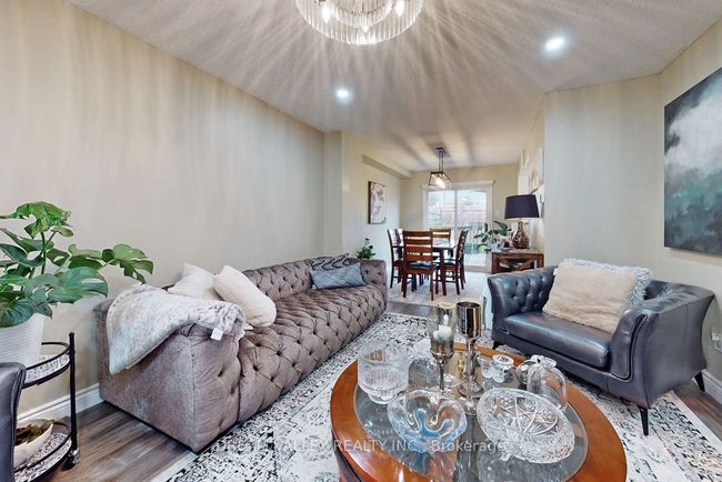 MAIN - 15 Tresher Crt, House other with 3 bedrooms, 3 bathrooms and 2 parking in Ajax ON | Image 8