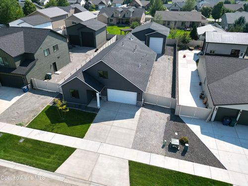 6696 W Portrush Dr, Rathdrum, ID, 83858-8337 | Card Image