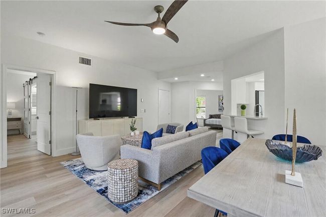 547 Serendipity Dr, Condo with 3 bedrooms, 2 bathrooms and null parking in NAPLES FL | Image 6