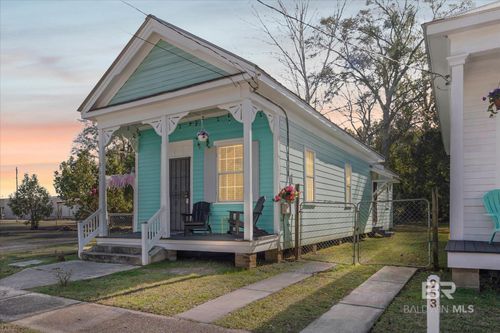 951 Montgomery St, Mobile, AL, 36604-2841 | Card Image