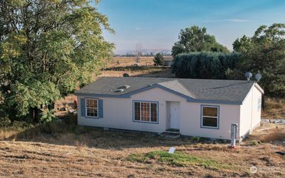 25459 W Highway 124, House other with 3 bedrooms, 2 bathrooms and null parking in Burbank WA | Image 1