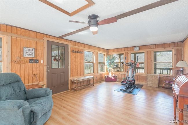 1316 General Puller Hwy, House other with 3 bedrooms, 2 bathrooms and null parking in Saluda VA | Image 13