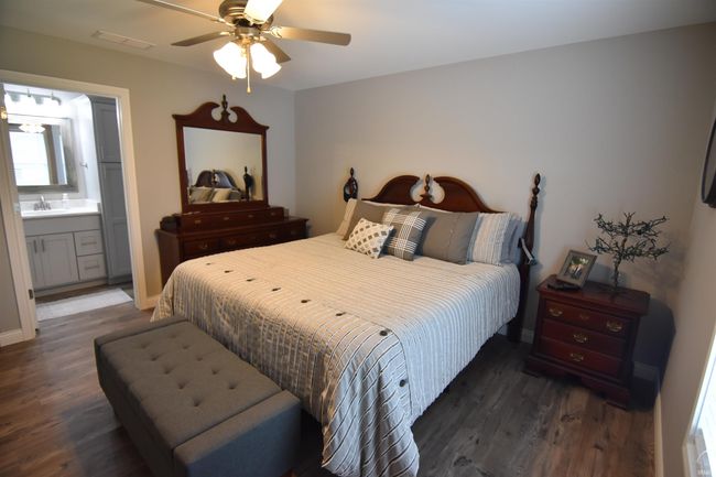 205 W Locust St, Condo with 2 bedrooms, 2 bathrooms and null parking in Fort Branch IN | Image 12