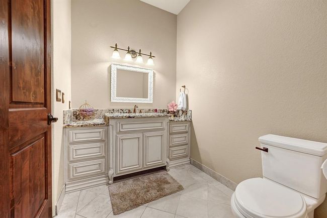 Guest Bathroom | Image 34