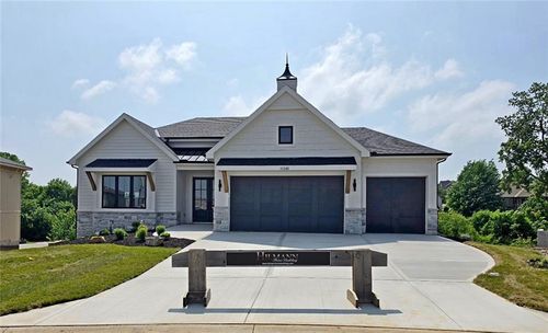 11240 S Gleason Rd, Olathe, KS, 66061 | Card Image