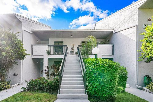1525-5054 Golfview Ct, Delray Beach, FL, 33484-8353 | Card Image