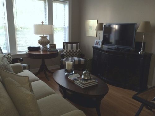2-1156 Barry Ave, Chicago, IL, 60657-4346 | Card Image