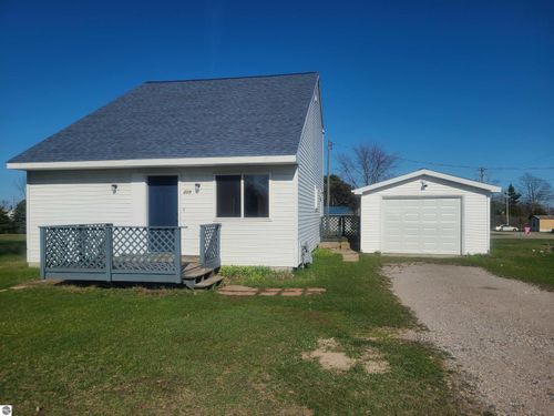 209 N 2nd Street, Oscoda, MI, 48750 | Card Image