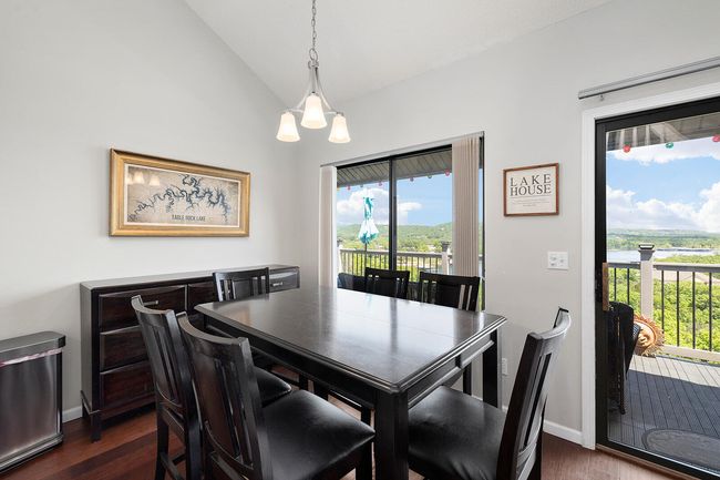 dining room | Image 13