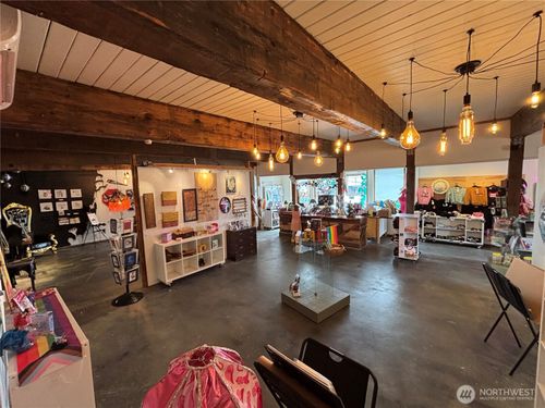 58 Main St, Pacific Beach, WA, 98571-5004 | Card Image