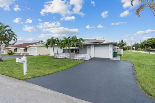 7105 Nw 98th Ter, Tamarac, FL, 33321-1915 | Card Image